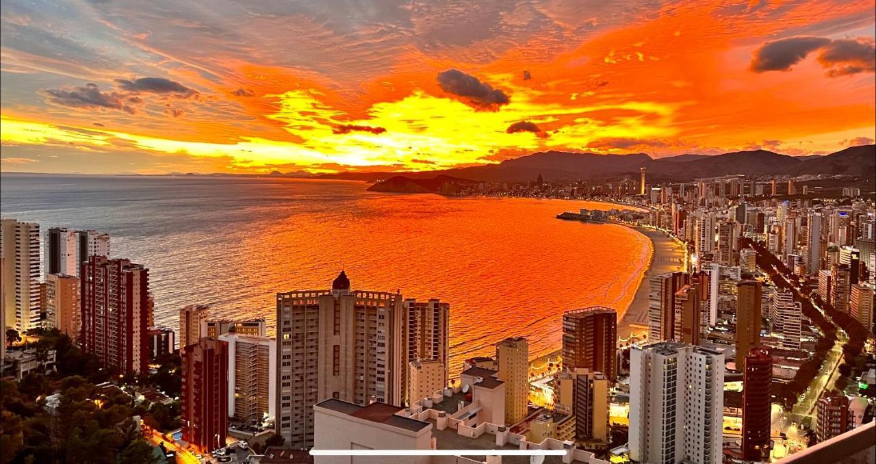 See The Sea Miramar Apartment - 150M To The Beach Benidorm Esterno foto